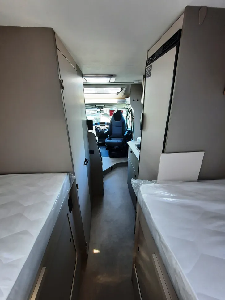 Fahrzeugbild LMC Tracer V 670 Verfüg./Sparen Sie 8.581,- € #6