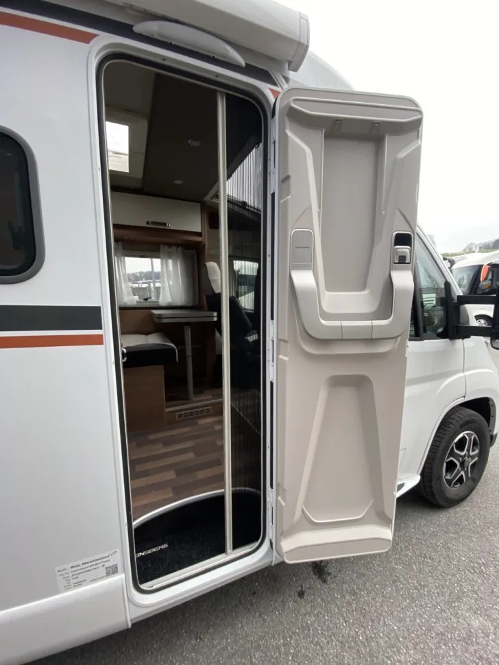 Fahrzeugbild Weinsberg CaraCompact EDITION PEPPER 600 MEG #6