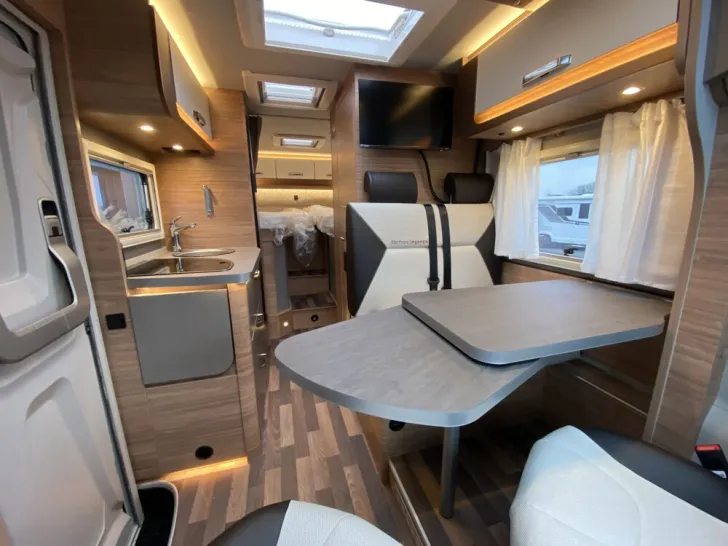 Fahrzeugbild Weinsberg CaraCompact EDITION PEPPER 600 MEG #10