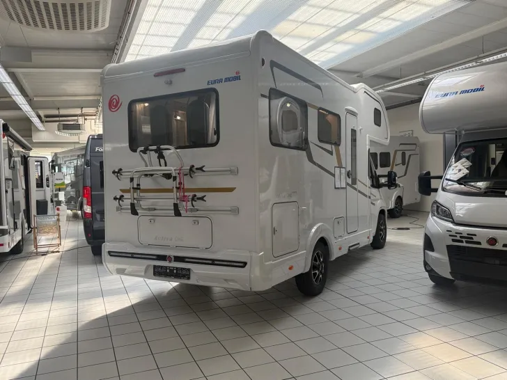 Fahrzeugbild Eura Mobil Activa One AO 650 HS Einzelst. -5 Jahre Garantie #12