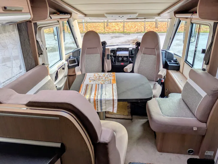 Fahrzeugbild Malibu I 440 QB light Sehr gut gepflegt #6