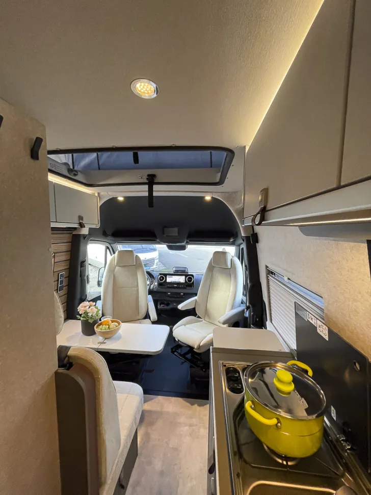 Fahrzeugbild Hymer Grand Canyon S 600 *Allrad*Autarkie*Combi6DE* #26