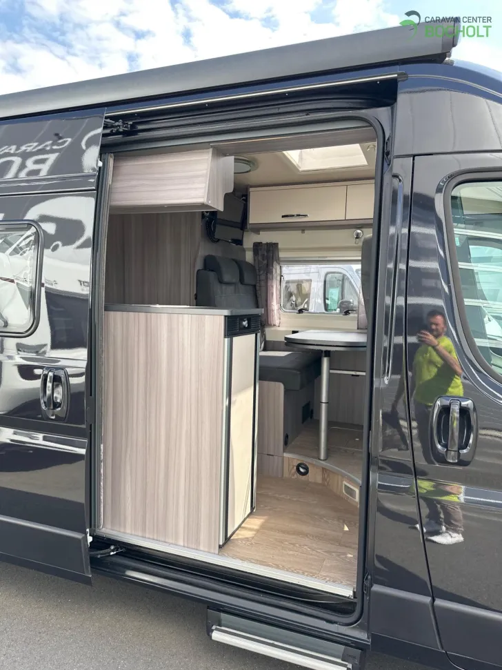 Fahrzeugbild Hobby Vantana ONTOUR K60 FT Edition Automatische SAT / Anhängerkupplung #9