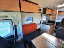Fahrzeugbild Bürstner Signature SFT 7.1 Verfüg./Sparen Sie 11.607,- € #2