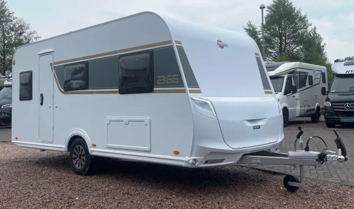 Fahrzeugbild Bürstner B66 490 TL Verfüg./Sparen Sie 3.630,- € #2