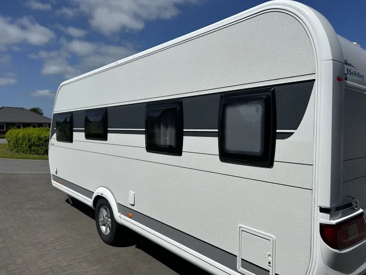 Grundriss Nacht Hobby Prestige 560 WFU Top gepflegt