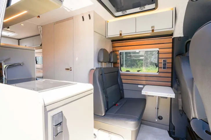 Fahrzeugbild Hymer Grand Canyon S 700 **PREISVORTEIL: 15.690 EURO** #6