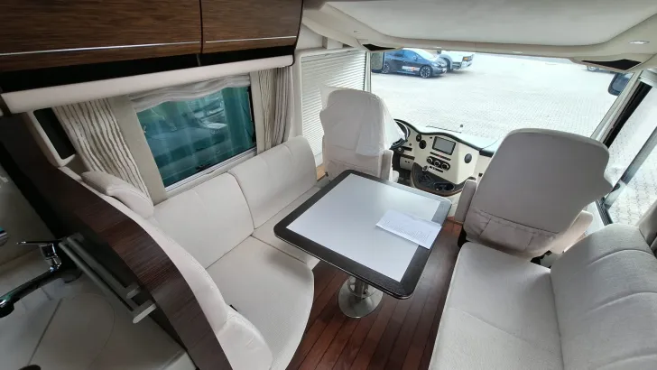 Fahrzeugbild Concorde Charisma 900 M #8