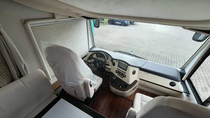 Fahrzeugbild Concorde Charisma 900 M #9