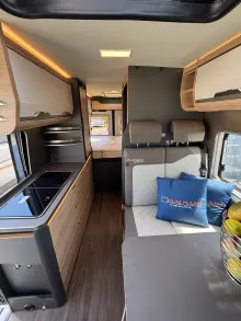 Fahrzeugbild Knaus BoxLife 600 MQ Platinum Selection AHK Aufstelldach #7