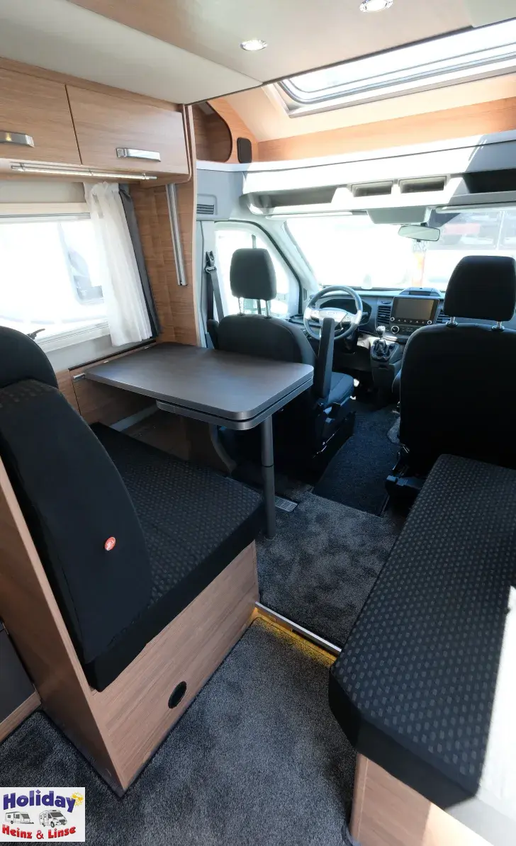 Fahrzeugbild Weinsberg CaraSuite 650 MF (Ford) 155 PS Schalter #7