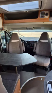 Fahrzeugbild Pössl Summit 640 TOP Ausstattung m. Längsbetten #11