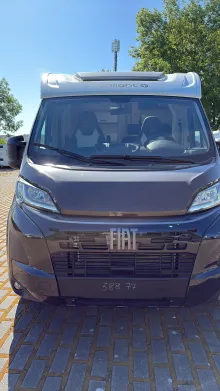 Frontal Vorne Sunlight V 67S ADVENTURE EDITION IC-Line