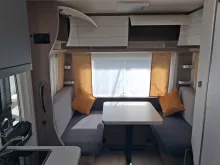 Fahrzeugbild Hobby OnTour 460 DL Einzelbetten-Auflastung 1500kg #19