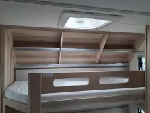 Fahrzeugbild Hobby De Luxe 540 KMFe - Stockbetten #29