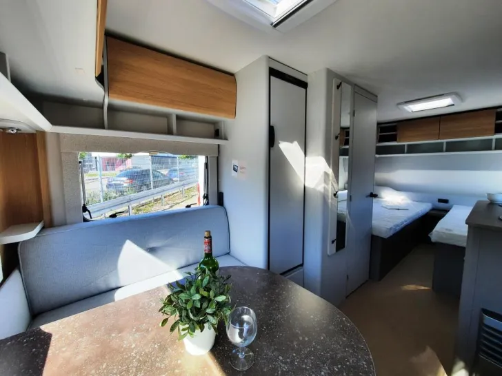 Fahrzeugbild Bürstner B66 490 TL Verfüg./Sparen Sie 3.630,- € #6