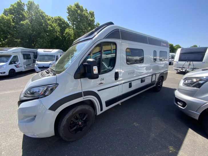 Fahrzeugbild Challenger Van V114 Road Edition Premium #1