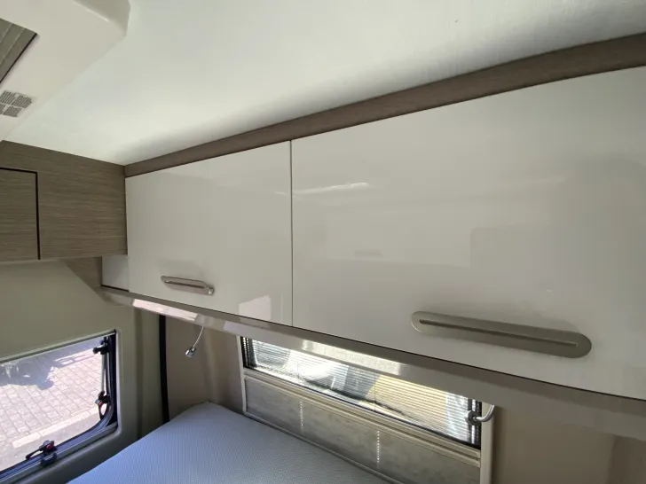 Fahrzeugbild Challenger Van V114 Road Edition Premium #14
