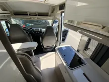 Fahrzeugbild Challenger Van V114 Road Edition Premium #15