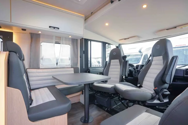 Fahrzeugbild Sunlight Adventure I 68 ***GÜMA SONDERPREIS AKTION*** #9