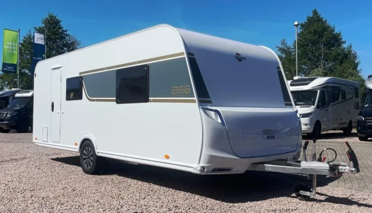 Fahrzeugbild Bürstner B66 560 TK Verfüg./Sparen Sie 4.630,- € #2