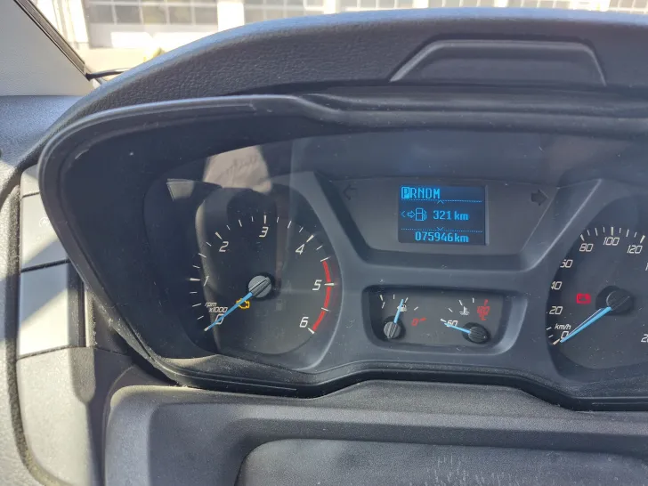 Fahrzeugbild Challenger Genesis 396 gut gepflegt #4