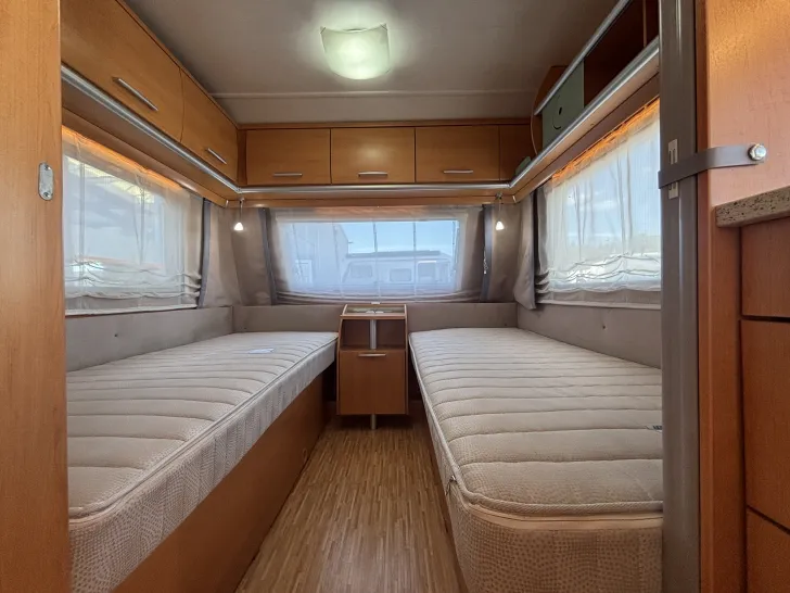Fahrzeugbild Hymer Eriba Living 532 A inkl. Mover und Vorzelt #9