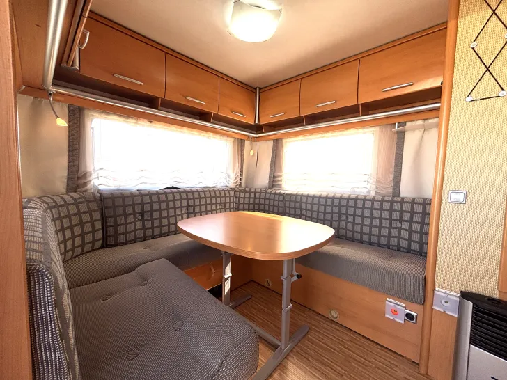 Fahrzeugbild Hymer Eriba Living 532 A inkl. Mover und Vorzelt #6