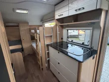 Fahrzeugbild LMC Style 500 K Lift| Queensbett Mover Autark #8