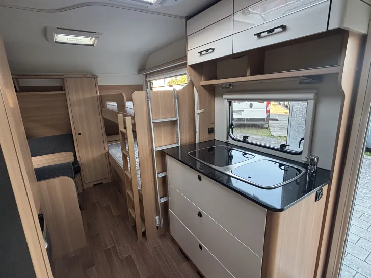 Fahrzeugbild LMC Style 500 K Lift| Queensbett Mover Autark #8