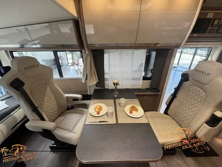 Fahrzeugbild Morelo Grand Empire 98 LSO #11