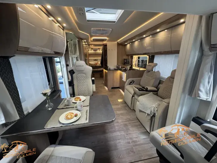 Fahrzeugbild Morelo Grand Empire 98 LSO #28