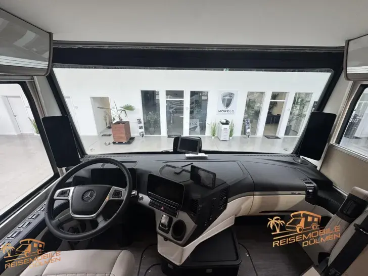 Fahrzeugbild Morelo Grand Empire 98 LSO #30