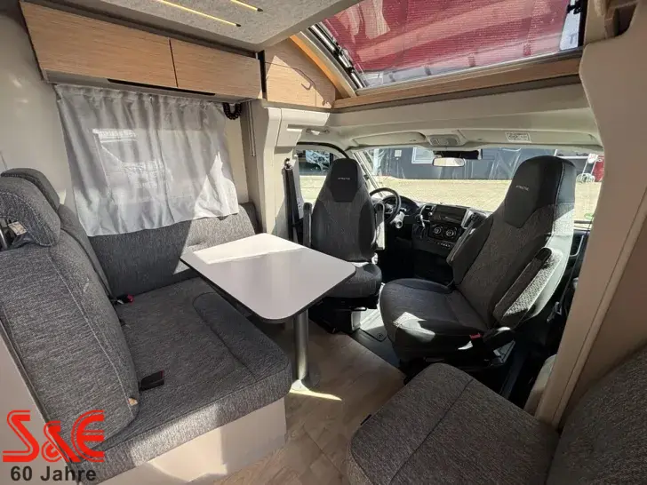 Fahrzeugbild Bürstner Campeo TD 690 G #9