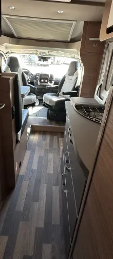 Fahrzeugbild Weinsberg CaraCompact 600 MEG EDITION [PEPPER] Mietfahrzeug Verfügbar 11.2026 #8