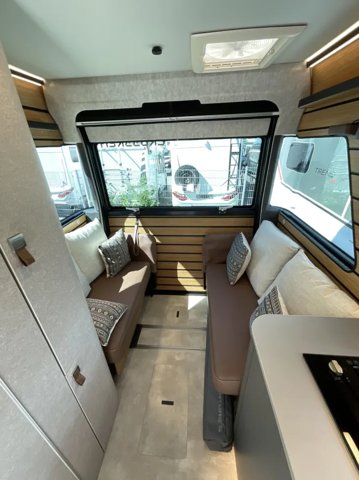 Fahrzeugbild Hymer Venture S Mercedes Verfügbar ab Dez 26! #23