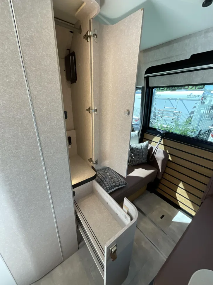 Fahrzeugbild Hymer Venture S Mercedes Verfügbar ab Dez 26! #28