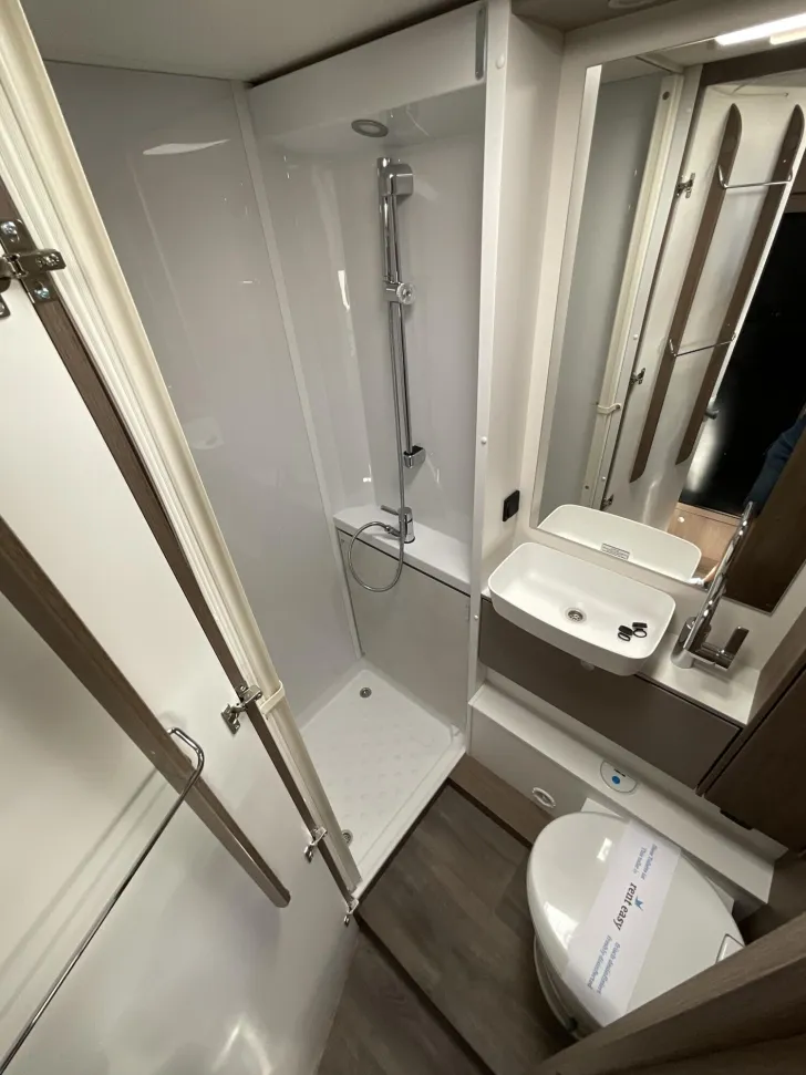 Fahrzeugbild Carado pro A 361 YOUNG CAMPER #12