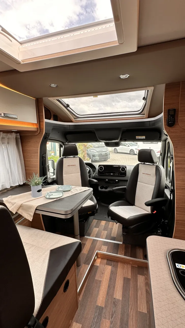 Fahrzeugbild Weinsberg CaraCompact 640 MEG EDITION [PEPPER] Licht & Sicht-Paket ,Automatik #8
