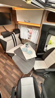 Fahrzeugbild Weinsberg CaraCompact 640 MEG EDITION [PEPPER] Licht & Sicht-Paket ,Automatik #11