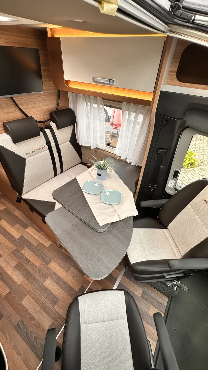 Fahrzeugbild Weinsberg CaraCompact 640 MEG EDITION [PEPPER] Licht & Sicht-Paket ,Automatik #11
