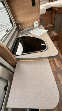 Fahrzeugbild Weinsberg CaraCompact 640 MEG EDITION [PEPPER] Licht & Sicht-Paket ,Automatik #12