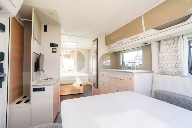 Fahrzeugbild Dethleffs Nomad 650 RQT ***NEUWERTIG / VOLLAUSSTATTUNG*** #8