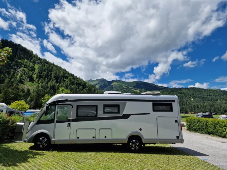 Fahrzeugbild Carthago chic c-line I 4.9 LE L Hervorragend gepfleg #1