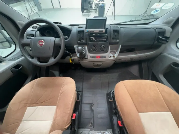 Fahrzeugbild Challenger Premium XL/1.Hand/Hubbett/Klimaanlage/Markise #6
