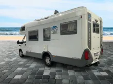 Fahrzeugbild Knaus Sun Traveller 705 LG/Festbett/Garage/Solar/Mark. #3