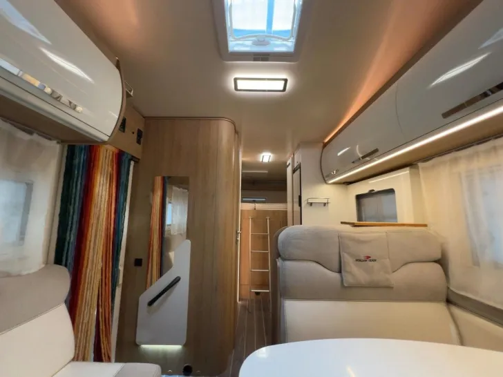 Fahrzeugbild Roller Team Kronos290/Festbett/Garage/Hubstützen/Klima/Solar #11