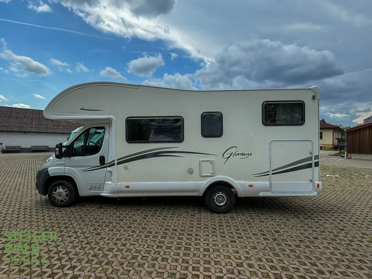 Fahrzeugbild McLouis GLAMYS 26G #9
