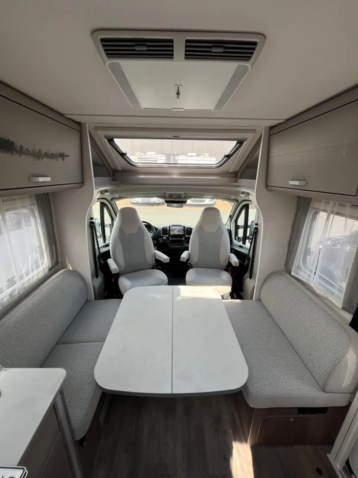 Fahrzeugbild Carado T 459 #8