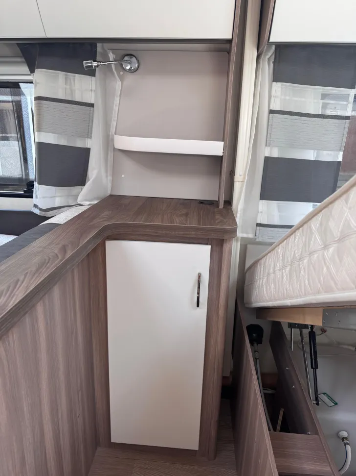 Fahrzeugbild Hobby Excellent Edition 560 KMFe sehr gut #11